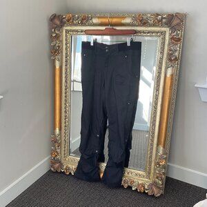Athleta High Rise Cargo Pants Elastic Waist Side Zip Pockets Size 8 Black